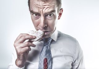 Jak rozpoznać i pokonać bulimię?