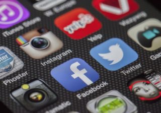 7 sposobów radzenia sobie z cyberprzemocą