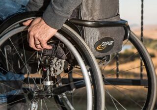 Jakie sprzęty rehabilitacyjne można odliczyć od podatku PIT?