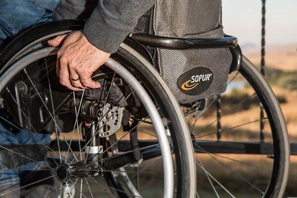 Jakie sprzęty rehabilitacyjne można odliczyć od podatku PIT?